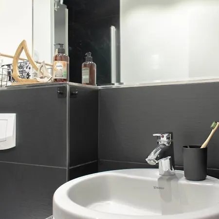 Ferienwohnung Beach Apartman *